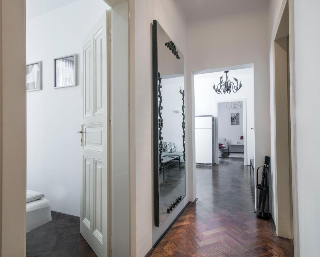 Bastinica Superior Apartment, Old Town In City Center Zagabria Esterno foto