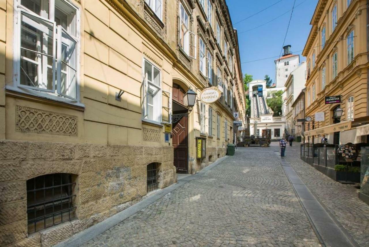 Bastinica Superior Apartment, Old Town In City Center Zagabria Esterno foto